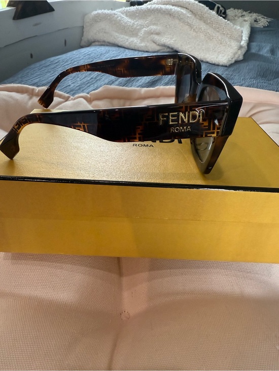 Fendi Tortoiseshell Brown and Gold Square Sunglasses